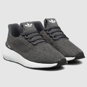 4065426441871 SWIFT RUN 22 DEC